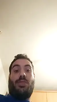 Snapshot of skrigul12 chatting on March 19, 12:48 am skrigul12 online show from March 19, 12:48 am