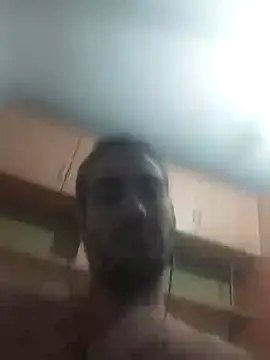 Snapshot of skrigul12 chatting on September 25, 6:22 pm skrigul12 online show from September 25, 6:22 pm