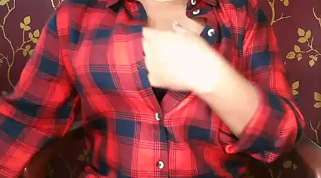 Snapshot of VR_here_4U chatting on January 28, 7:00 pm VR here 4U online show from January 28, 7:00 pm