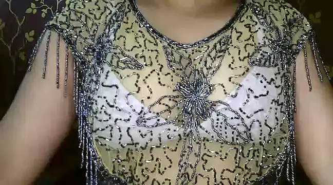 Snapshot of VR_here_4U chatting on February 9, 6:16 pm VR here 4U online show from February 9, 6:16 pm