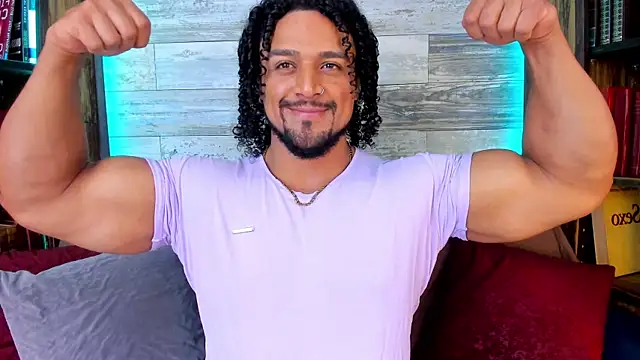 MikeEstevess online show from June 19, 7:45 am