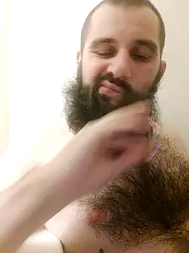 hungandnerdy420 online show from January 15, 8:19 am