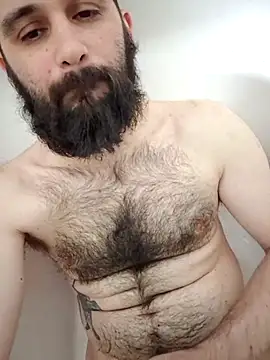Snapshot of hungandnerdy420 chatting on June 23, 2:42 am hungandnerdy420 online show from June 23, 2:42 am