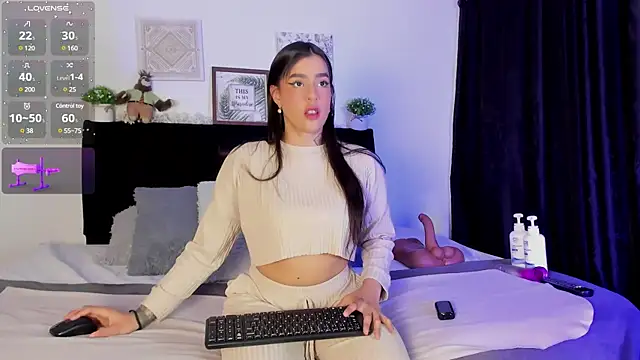 aihnoa split online show from March 13, 12:35 pm