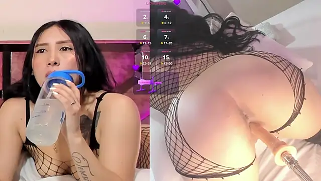 Snapshot of lili_moonn chatting on March 8, 12:09 pm lili moonn online show from March 8, 12:09 pm