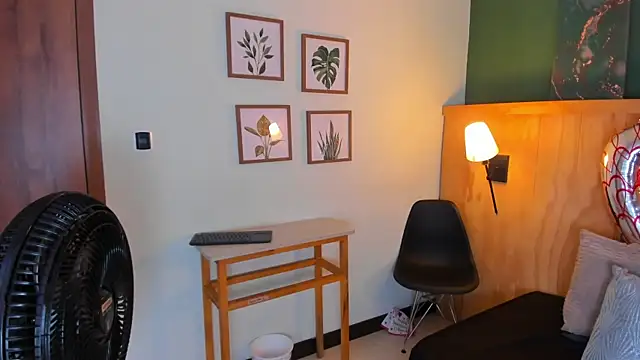 Snapshot of jacob-coper chatting on February 18, 3:21 am jacob-coper online show from February 18, 3:21 am