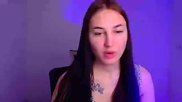 Jennifer Blum online show from December 22, 6:17 am