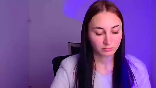 Jennifer Blum online show from December 22, 10:17 am