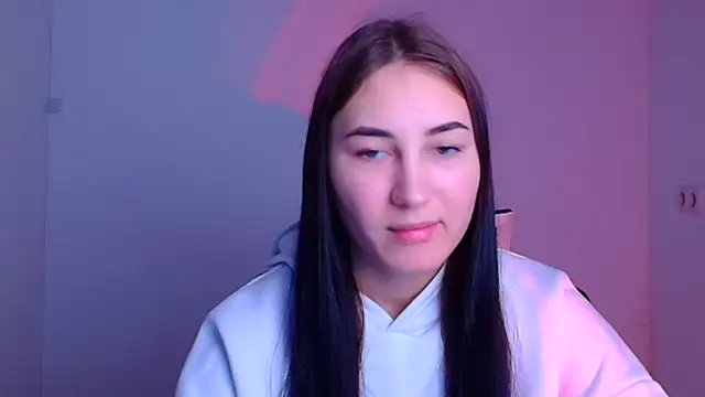 Jennifer Blum online show from January 24, 6:14 am