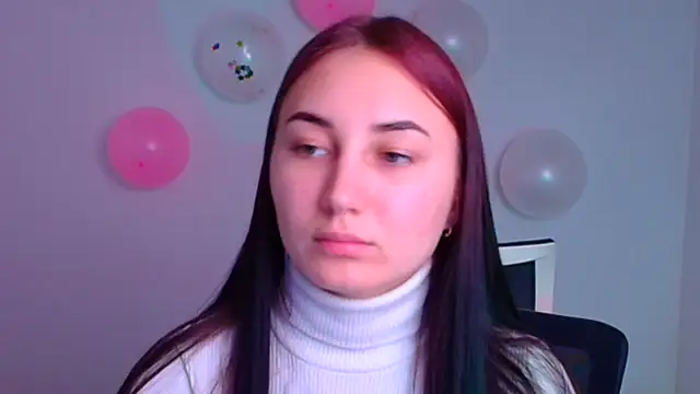 Jennifer Blum online show from February 15, 12:48 am