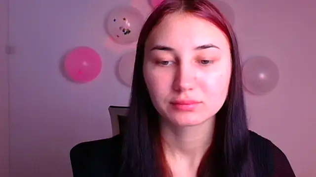 Jennifer Blum online show from February 17, 6:09 am