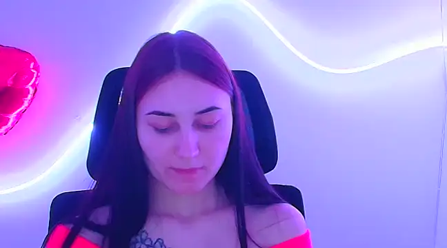 Jennifer Blum online show from February 26, 12:27 am