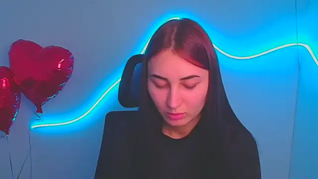 Jennifer Blum online show from March 2, 9:22 pm