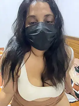 NOORA-GIRL online show from May 31, 2:46 pm