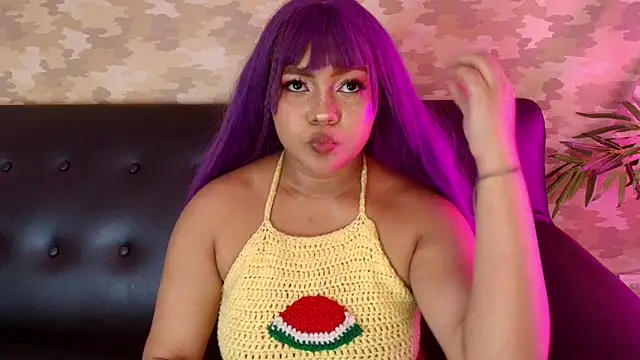 Snapshot of cherry_chel chatting on January 25, 11:32 pm cherry chel online show from January 25, 11:32 pm