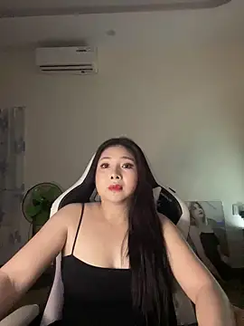 Snapshot of MiMi_0293 chatting on December 20, 1:18 pm MiMi 0293 online show from December 20, 1:18 pm