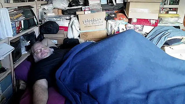 hadeszeuss2 online show from January 7, 2:41 pm