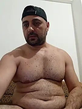 Snapshot of Mirkoxxx@xh chatting on July 2, 7:09 pm Mirkoxxxxh online show from July 2, 7:09 pm