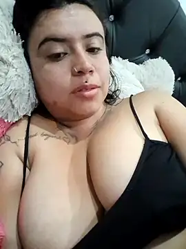 Devilsweet17 online show from December 12, 9:08 am