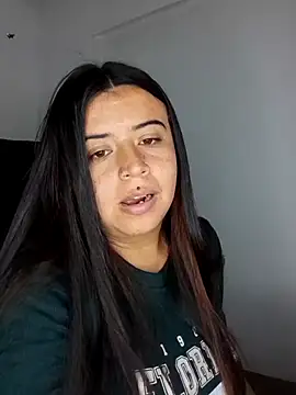 Devilsweet17 online show from January 5, 11:01 pm