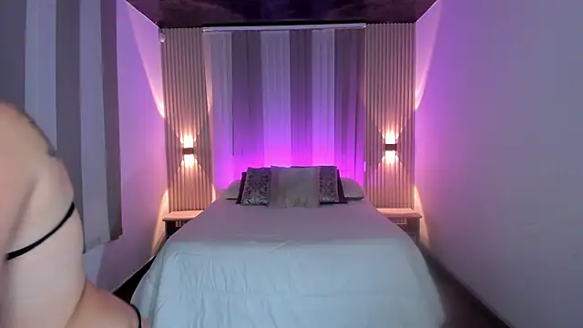 lenah smith online show from February 25, 11:19 am