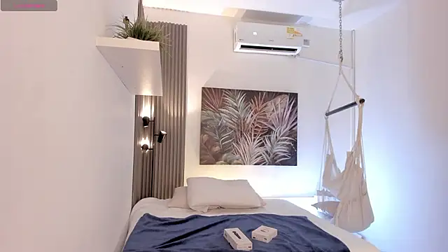 emma alice  online show from February 27, 10:59 am