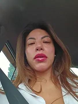 Karen San Miguel online show from July 21, 4:42 pm