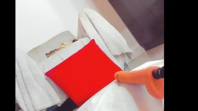 Dear anne online show from March 25, 10:27 pm