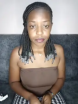 pretty-eyes23 online show from December 18, 6:14 pm