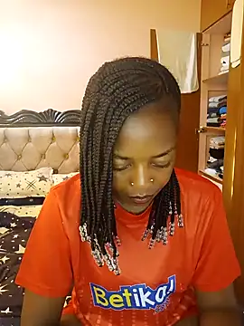 pretty-eyes23 online show from December 23, 5:39 am