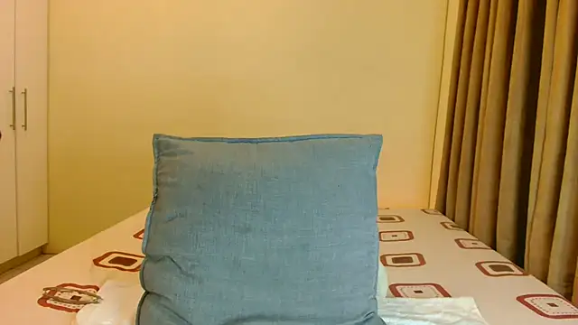 ALEXABOUJEE95 online show from March 12, 2:52 am