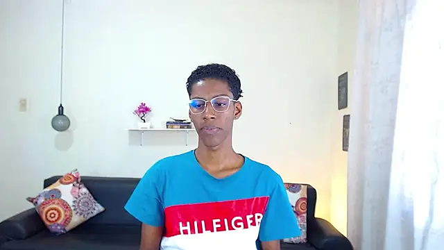 Snapshot of maiki18_ chatting on January 23, 7:29 pm maiki18 online show from January 23, 7:29 pm