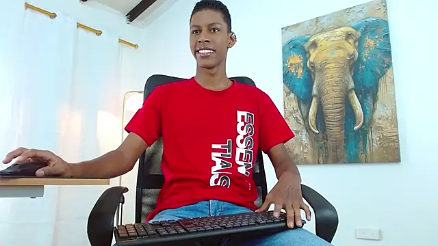 Snapshot of maiki18_ chatting on September 10, 1:55 pm maiki18 online show from September 10, 1:55 pm