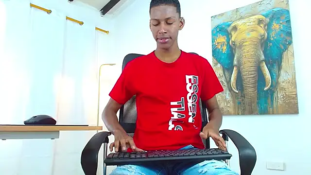 Snapshot of maiki18_ chatting on September 16, 2:07 pm maiki18 online show from September 16, 2:07 pm