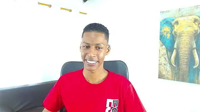 Snapshot of maiki18_ chatting on February 6, 8:34 pm maiki18 online show from February 6, 8:34 pm