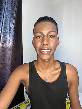 Snapshot of maiki18_ chatting on March 31, 8:53 pm maiki18 online show from March 31, 8:53 pm