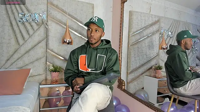 JamesParck online show from February 19, 12:11 pm