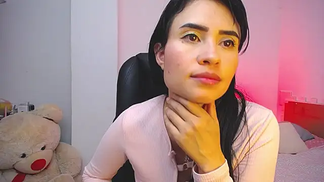 Snapshot of keelly_richaardson1 chatting on February 19, 4:23 am keelly richaardson1 online show from February 19, 4:23 am