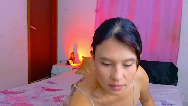 keelly richaardson1 online show from July 19, 12:03 am