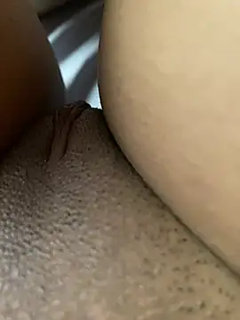 Snapshot of lili_fire69 chatting on February 3, 11:09 am lili fire69 online show from February 3, 11:09 am