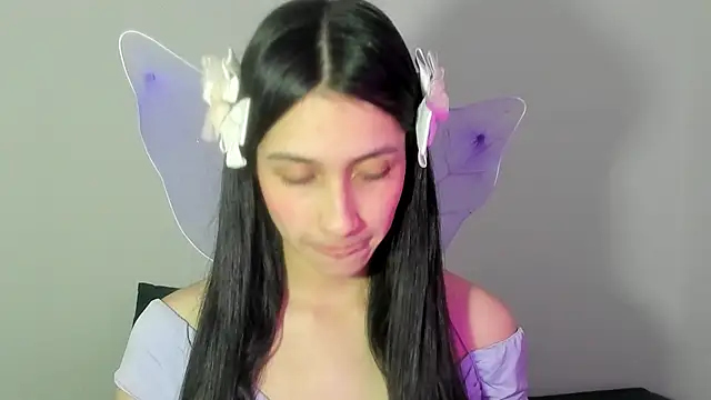 Snapshot of ericbana__ chatting on November 1, 2:57 am ericbana online show from November 1, 2:57 am