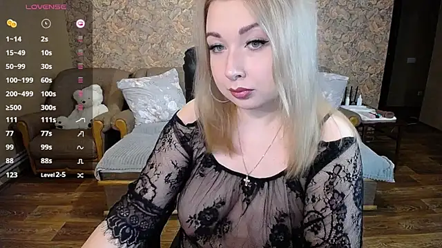 Snapshot of Your_oxygen chatting on December 3, 6:06 pm Your oxygen online show from December 3, 6:06 pm