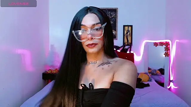 AdharaaMoon online show from December 2, 7:09 pm