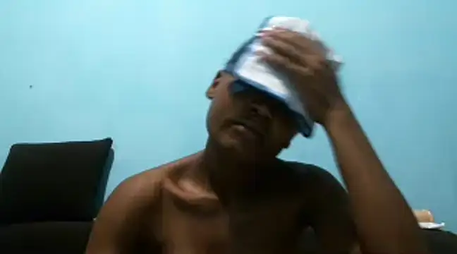 Snapshot of cocolicky chatting on March 5, 10:11 am cocolicky online show from March 5, 10:11 am