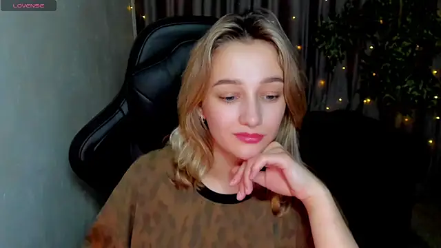 Sinty Noria online show from February 21, 7:56 am