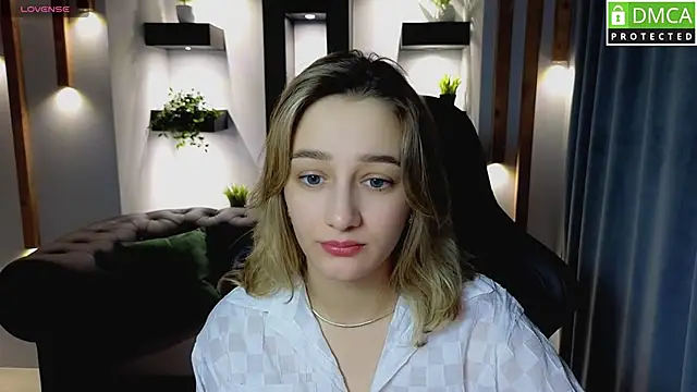 Sinty Noria online show from March 2, 5:33 am