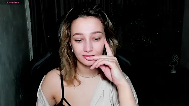 Sinty Noria online show from March 6, 3:35 am