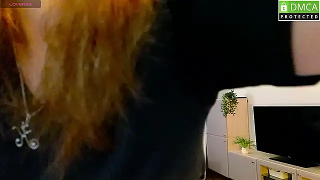 Sinty Noria online show from February 4, 1:11 am