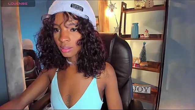 alikahouston4 online show from December 28, 5:23 am