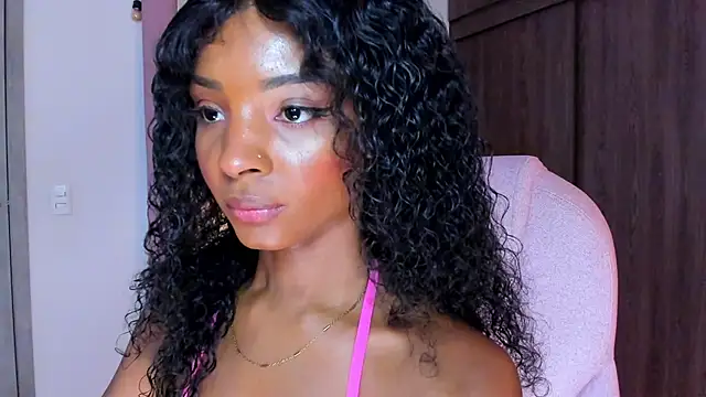 alikahouston4 online show from August 5, 6:11 pm
